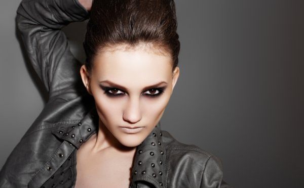 Чёткие скулы макияж