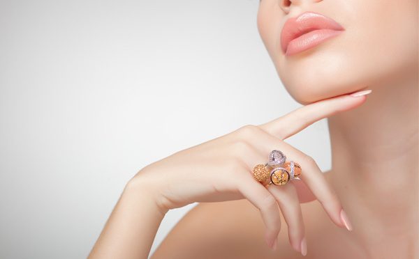 Уход за шеей и зоной декольте